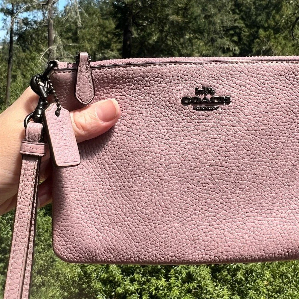 COACH Pink Mauve Small Pebble Leather Wristlet Wallet Gunmetal Hardware AUTHENTC
